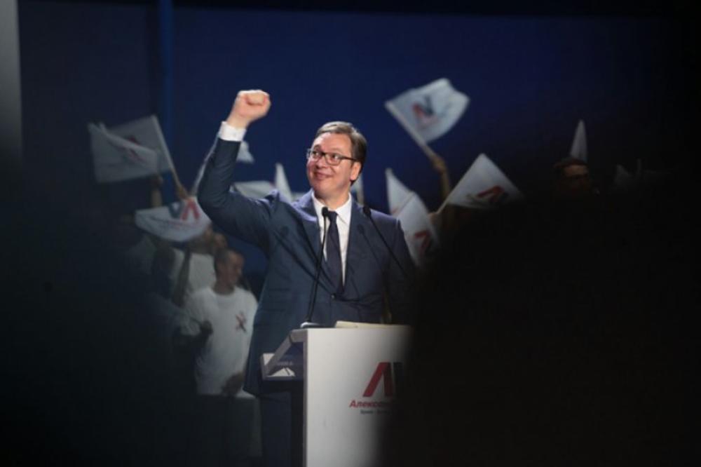 Vučić: Srbija više neće biti sama i bespomoćna, a suze više neće biti odgovor!
