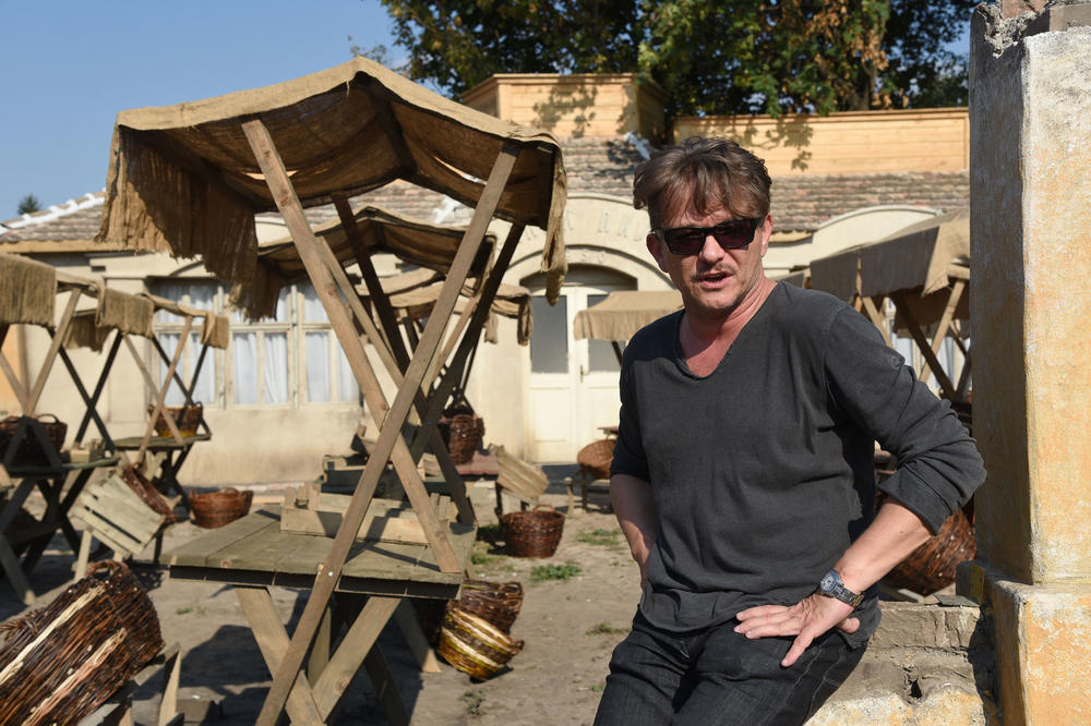 BJELA OTKRIO DA JE POKUŠAO U HOLIVUDU ALI SU GA ODBILI: Odredila me je uloga SIROGOJNA i BOBE, bilo je OPASNO TLO