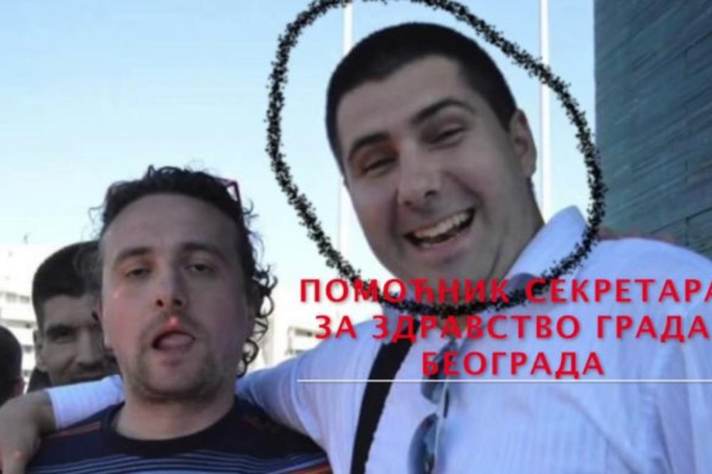 Funkcioner SNS iz službenog vozila Grada iznosio PAKETE ŠEĆERA za potrebe kampanje (VIDEO)