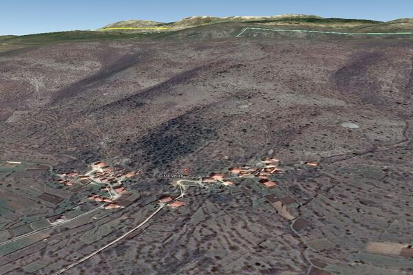 HOROR U ČISTOJ VELIKOJ: Sin (22) ubio oca policajca, strahuje se i za sudbinu njegove majke i devojke