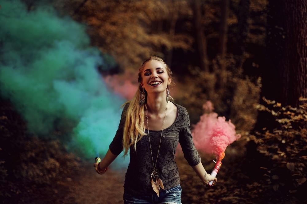 10 znakova da više volite da budete sami nego u vezi! (FOTO) (GIF)