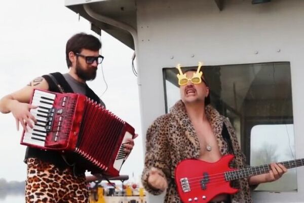 OVO JE ĐOKARA, ON JE BELOM SNIMIO SPOT: Evo šta on kaže o saradnji sa Preletačevićem