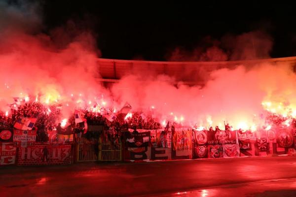 HUK DELIJA, TO TE TERA DA BUDEŠ BOLJI! Novi trener Zvezde odmah po dolasku u klub oduševio navijače! (VIDEO)