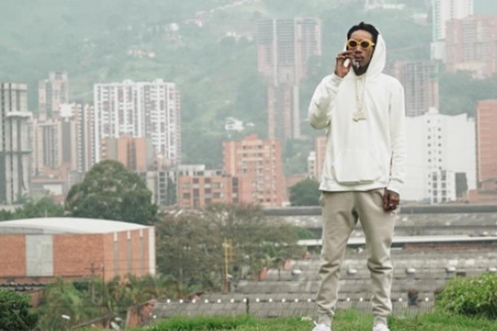 REPER POSETIO GROB LEGENDARNOG ESKOBARA! Ostavio mu je mali "zeleni" poklon!