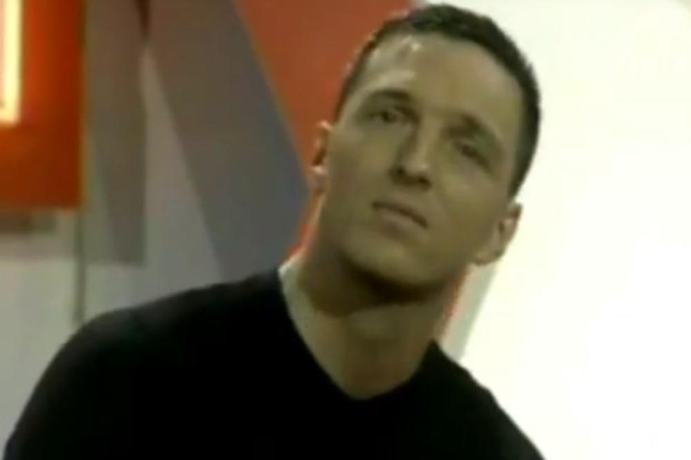 ZAPALIO JE ŽENE HITOM "TEBI MOJA MAZO"! O njemu se jako dugo ništa ne zna: Izgled Srđana M će VAS ZAPANJITI! (FOTO)