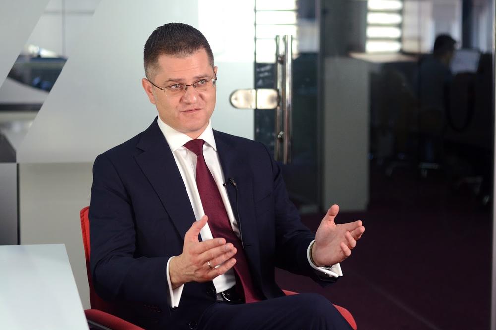 VUK JEREMIĆ O NEZAKONITOJ BLOKADI RAČUNA AMG: Ovo je osmišljeno guranje medijskih kuća u finansijske probleme