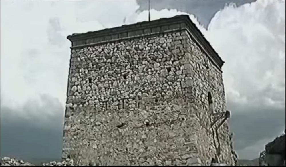 Utvrđenje u Momčilovom gradu  