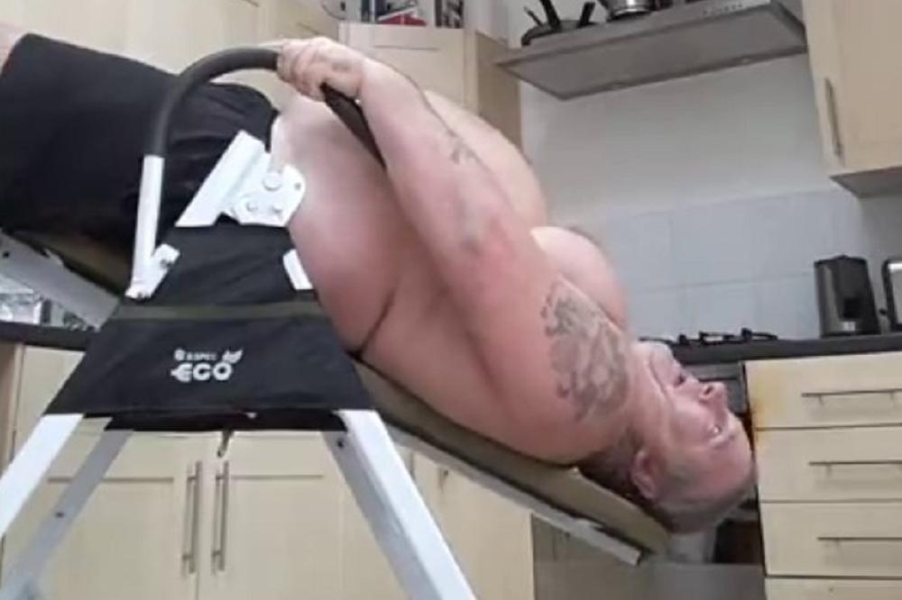 PADE ĆALE, PADOŠE I GAĆE! Posle ovog blama debeljko sigurno prestaje sa vežbanjem! (VIDEO)