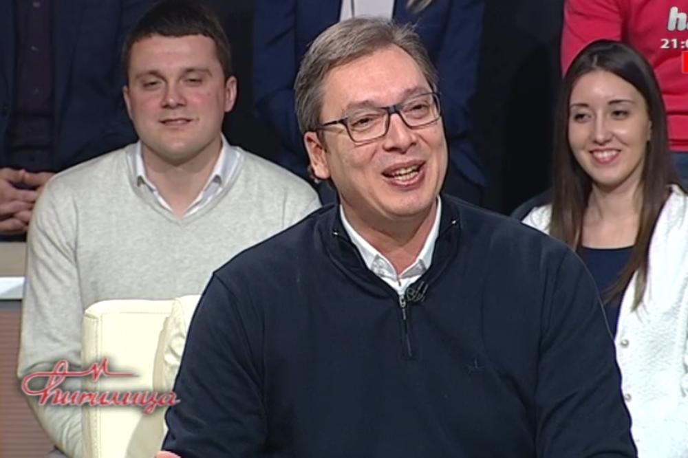 Ovo su roditelji Aleksandra Vučića! Pojavio se s njima u Ćirilici kod Marića! (FOTO)