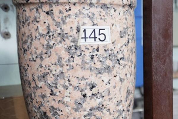 OVO JE NAJTUŽNIJI VRT U BEOGRADU: Pokojnici se NE SAHRANJUJU, a 1 STVAR crkva NIKADA nije PRIHVATILA! (FOTO)