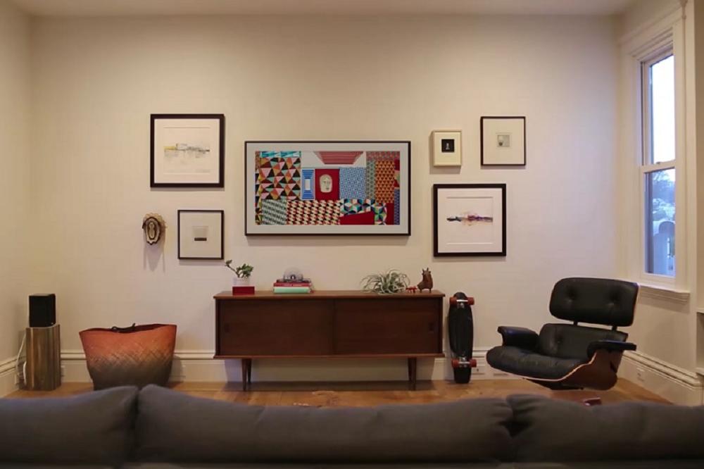 ČUDO TEHNIKE! SAMSUNG TV izgleda kao URAMLJENA SLIKA kad je isključen! (FOTO) (VIDEO)