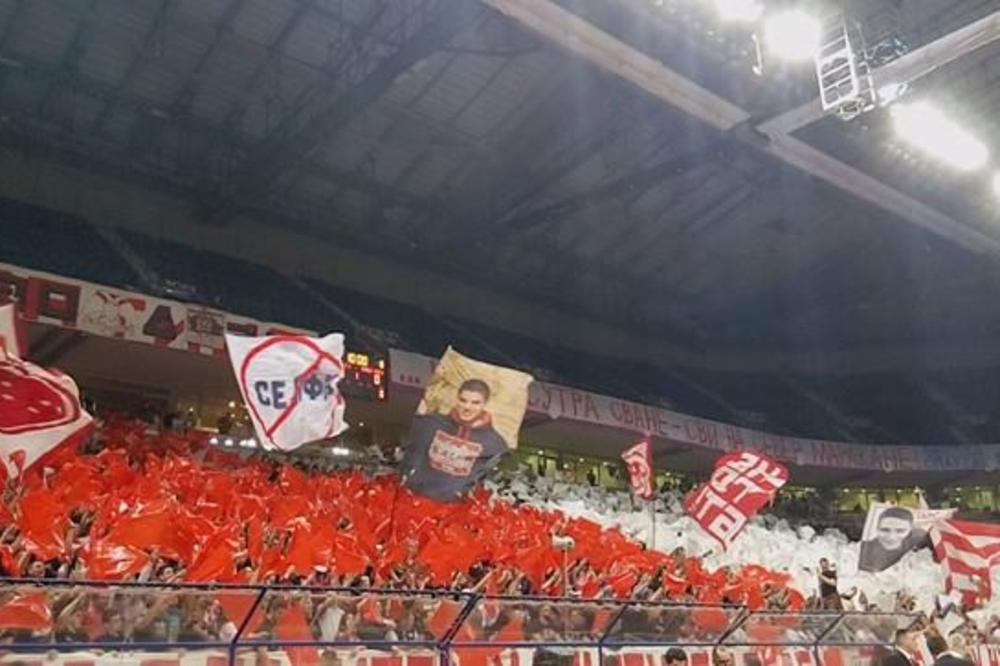 Iako je Arena poluprazna, Delije su pred početak meča napravile spektakl za pamćenje! (VIDEO)