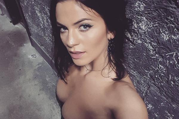 TRNOVIT PUT DO USPEHA: Milica Pavlović pozajmljivala je NOVAC na početku karijere!