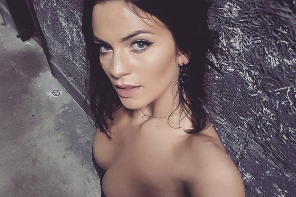 NIKADA NISMO VIDELI DEČKA MILICE PAVLOVIĆ! Da li je sada konačno pokazala KO JE OSVOJIO GRAND BOMBU?  (FOTO)