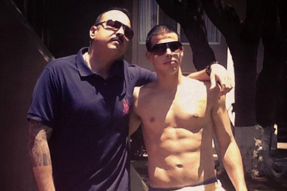 KRIJUMČARIO MIGRANTE: Uhapšen sin poznatog pevača, 4 čoveka je sakrio u gepek!