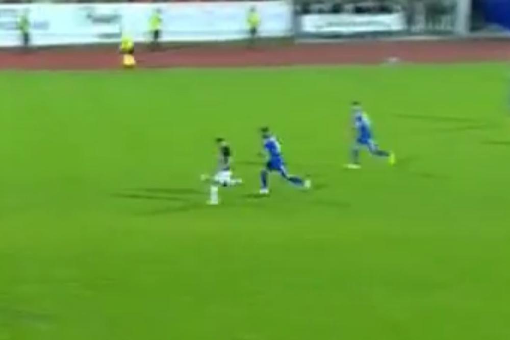 JOGA BONITO NA CRNO-BELI NAČIN! Imamo još jednog kandidata za gol sezone! (VIDEO)