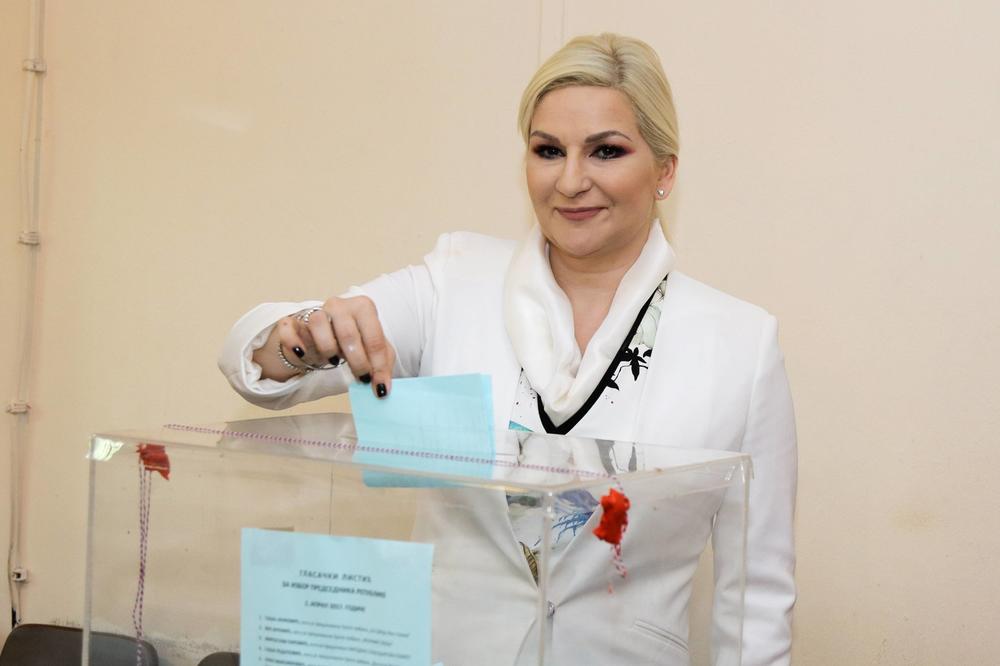 SRBIJA ĆE DOBITI DVA PREMIJERA, ANA JE EKONOMSKI, A POLITIČKI... Ministarka Zorana otkrila šta je Vučić zamislio