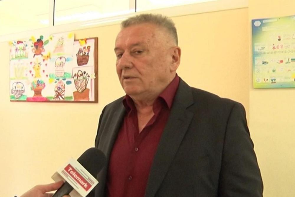 PREDSEDNIK RIK-A DEMANTUJE  VELJU: Ilić je upisan na birački spisak!