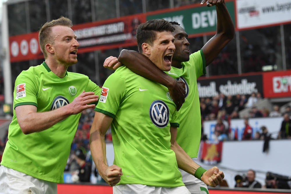 Bajer je vodio sa 2:0, ali onda je Super Mario pokazao da je svetska klasa! (VIDEO)