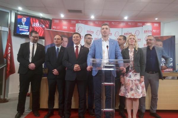 OBRADOVIĆ ZA ESPRESO: Lopovima neću da čestitam na krađi, mi već od danas formiramo novi izborni štab!