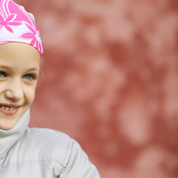 LJUDI, PAMET U GLAVU, OVA SRPSKA DECA SU U VELIKOJ OPASNOSTI OD KORONE! Molimo vas, OSTANITE KOD KUĆE!