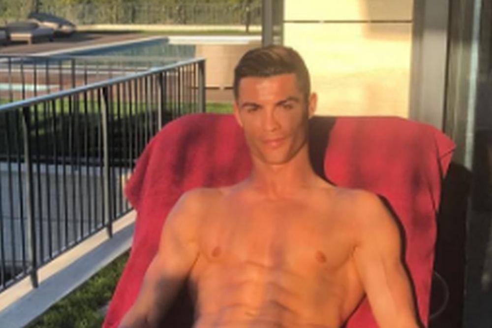 Znali smo da Ronaldo voli da pokazuje zgodno telo, ali da uradi ono što rade srpske starlete niko nije očekivao! (FOTO)