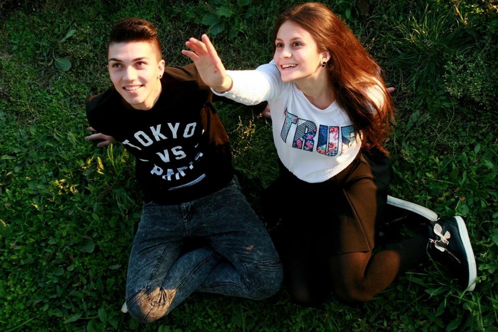 Kako prepoznati da nije dobar materijal za vezu? (FOTO) (GIF)