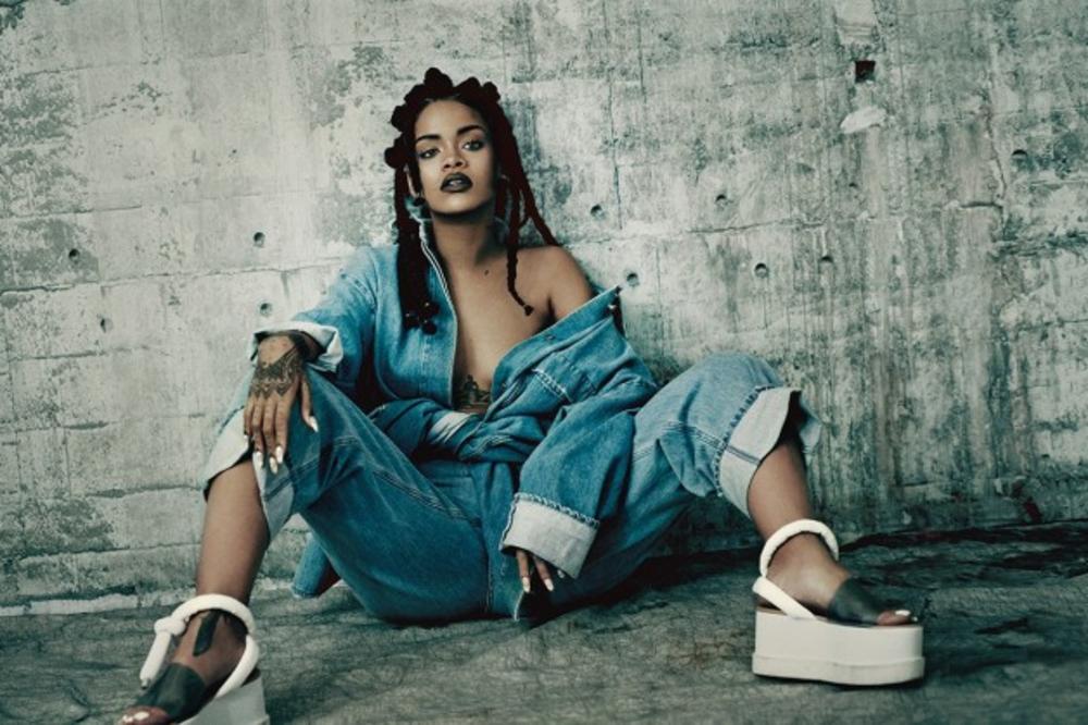 ŠOK! RIJANA PRIZNALA DA JE TRUDNA: Zna se i pol BEBE, samo niko NE ZNA KO JE OTAC!