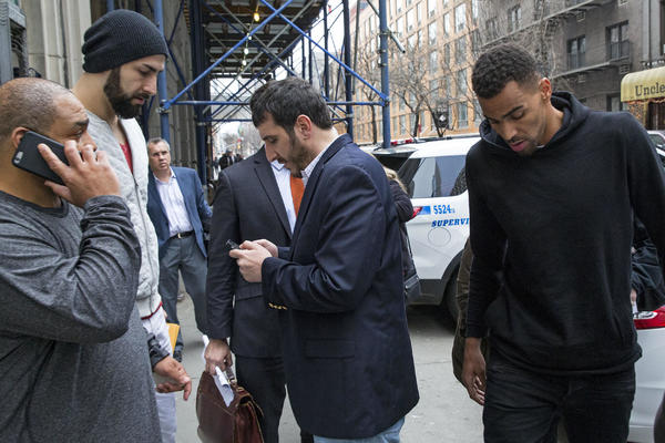 DRUGAR PERA ANTIĆA SE SETIO KAKO SU GA POLICAJCI MUČILI ONE KOBNE NOĆI: Njemu su slomili nogu samo jer je crnac!