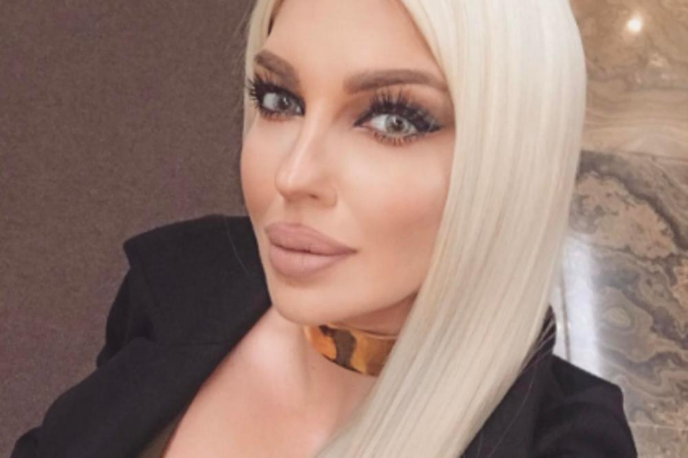 KARLEUŠA NA PROTEST POVELA ĆERKU: Mi nismo studenti, ali... (VIDEO)