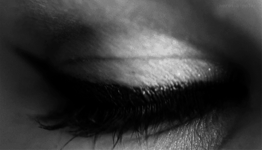 Zašto vam podrhtava kapak