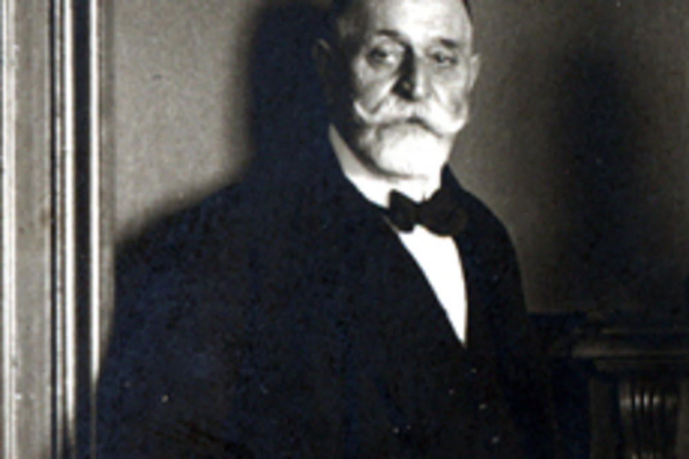 TI LI SI TAJ VAJFERT? Imao je rudnik, pomagao narodu, A ONDA MU JE U KANCELARIJU UŠAO SNUŽDENI SELJAK!