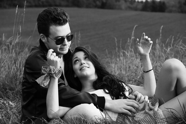 7 stvari zbog kojih će se muškarac još više zaljubiti u tebe! (FOTO) (GIF)