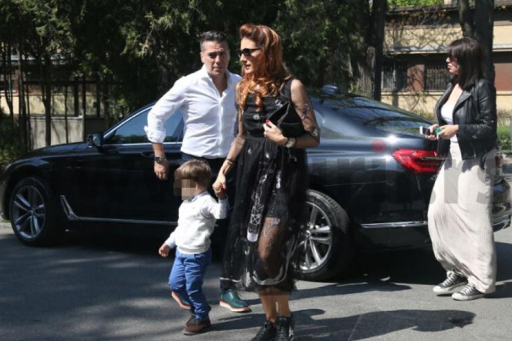 Željkova majka otkrila TAJNU PORODICE JOKSIMOVIĆ - Jovana nosi blizance, a moj brat Veselin... (FOTO)