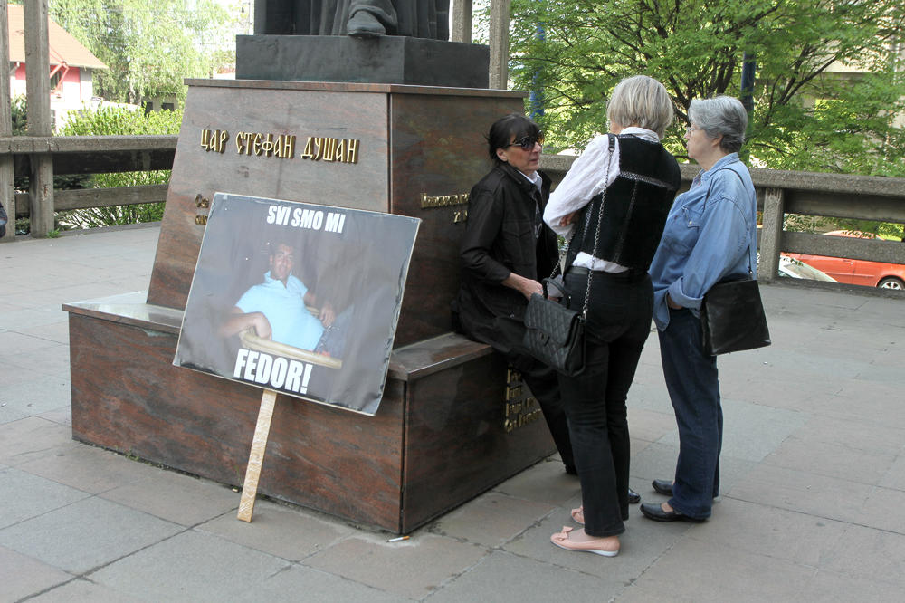 FEDOROVA MAJKA UMRLA ČEKAJUĆI PRAVDU: Ponavlja se suđenje ubicama iz obezbeđenja splava u Beogradu!