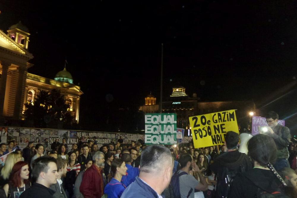 NEĆEMO DA BUDEMO JEFTINA RADNA SNAGA: Demonstranti prošetali gradom, nova šetnja zakazana za sutra u 6! (FOTO) (VIDEO)