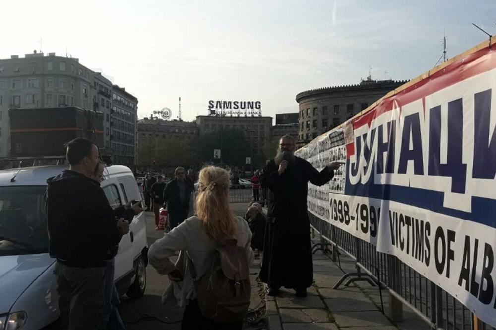 SUTRA U 18h! 13. protest završen ispred Skupštine, najavljene nove demonstracije! (FOTO) (VIDEO)