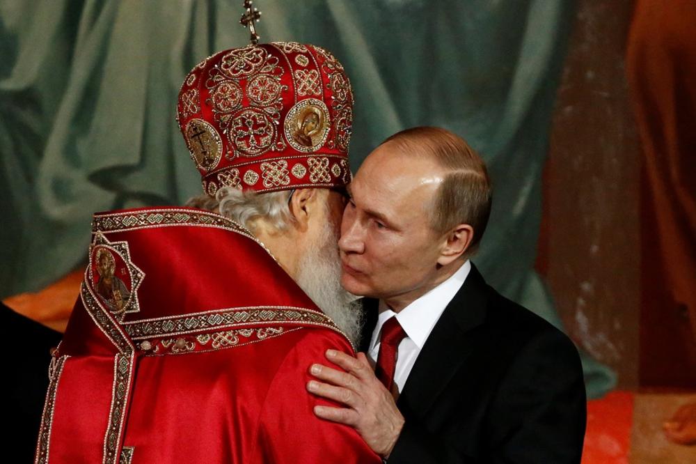 NEVEROVATNO ČUDO NA USKRS: Na Putinovom čelu ponovo se ukazao KRST! (VIDEO)