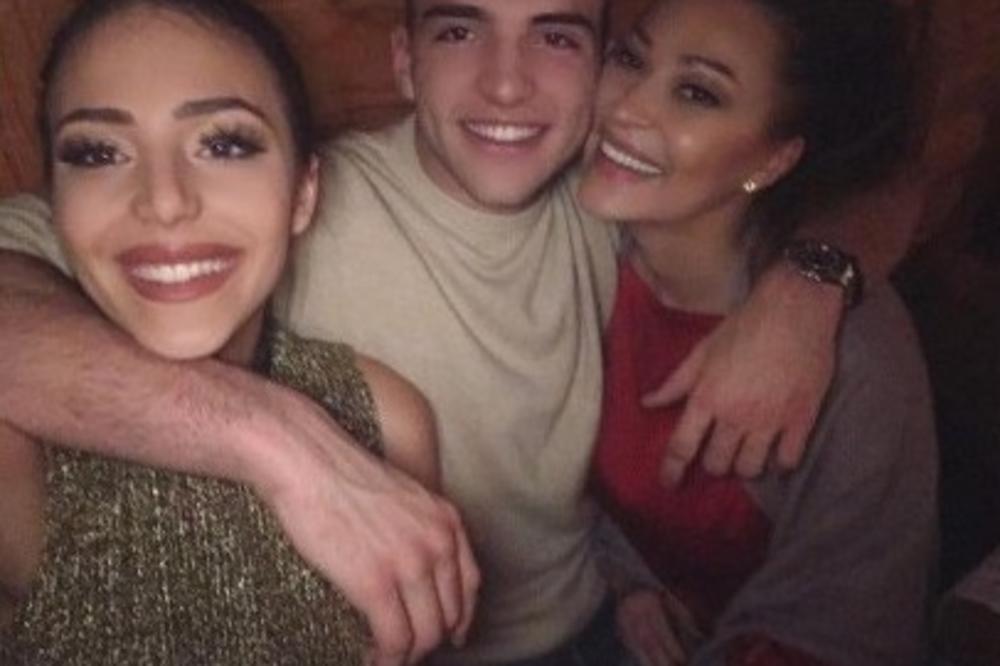 S KIM SE TO VELJKO DOPISUJE? Anastasija ga prekinula, a njegova reakcija je HIT! (VIDEO)