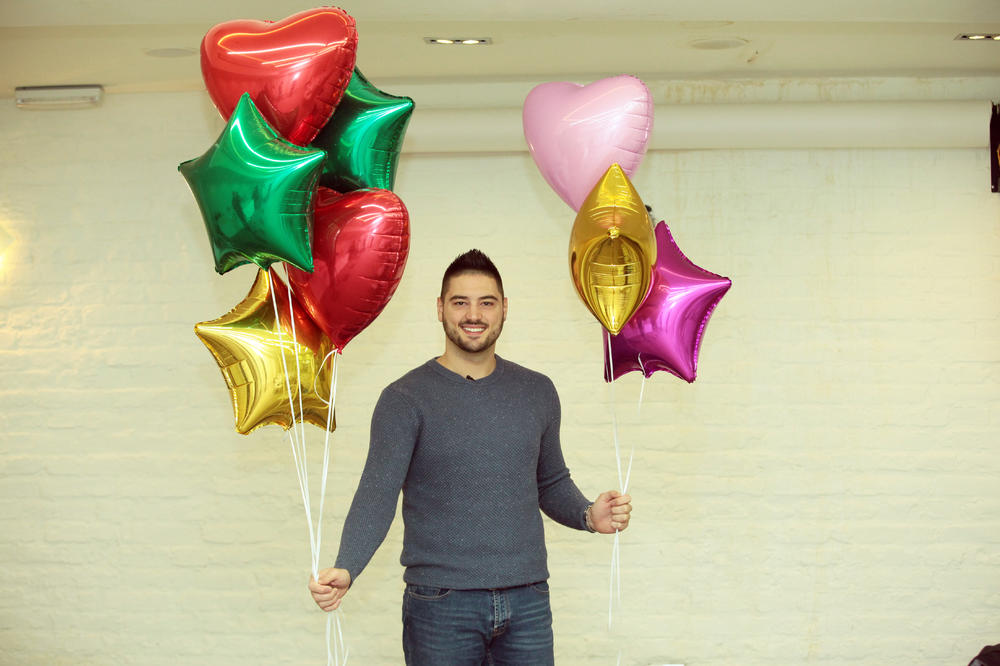 ESPRESO HELIJUM: Perućica otpevao Prijinu pesmu i TO KAKO! (FOTO)(VIDEO)