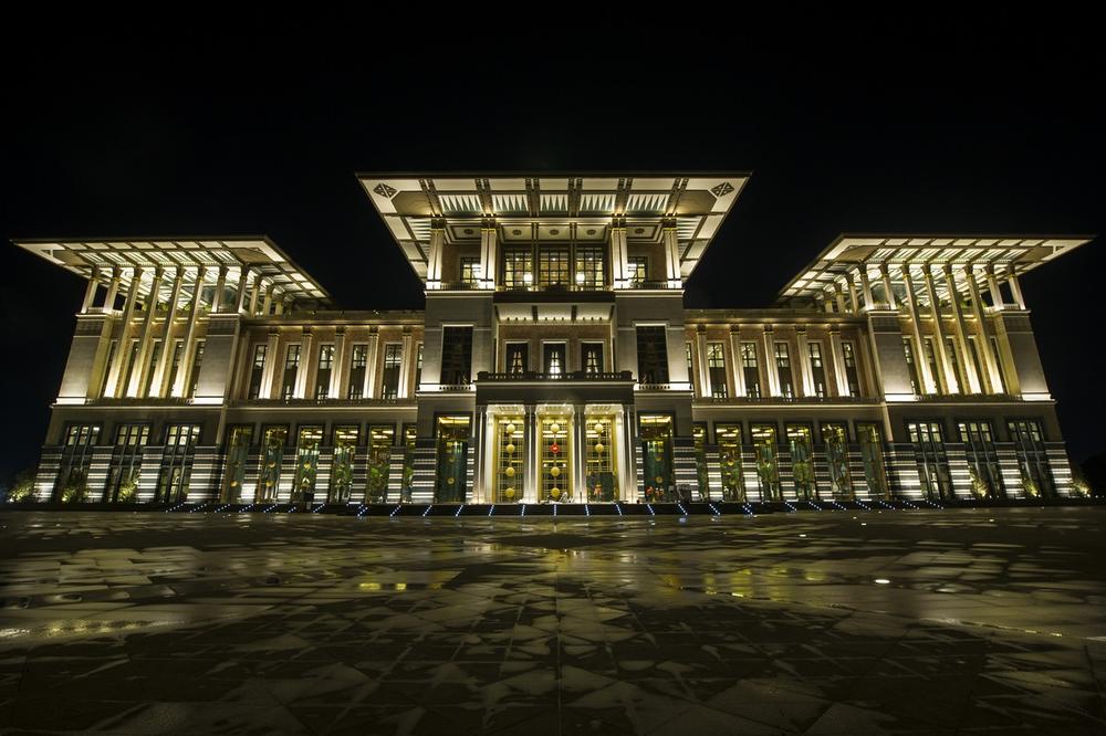 Erdogan sagradio palatu od 500 miliona funti, veća je 30 puta od Bele kuće! (FOTO)