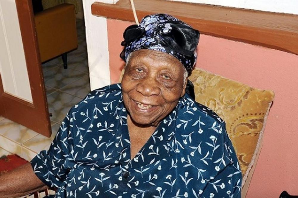 ONA JE NAJSTARIJA ŽENA NA SVETU! ROĐENA KAO ROBINJA, slavi 117 rođendan, a svoju dugovečnost duguje...