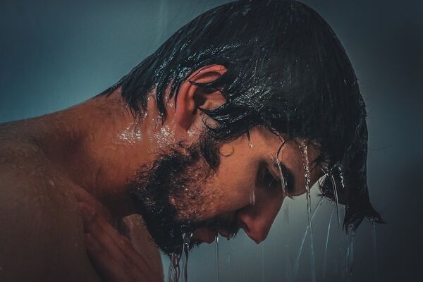 I muškarci imaju svoj PMS! Zbog njega žele seks od ranog jutra! (FOTO) (GIF)