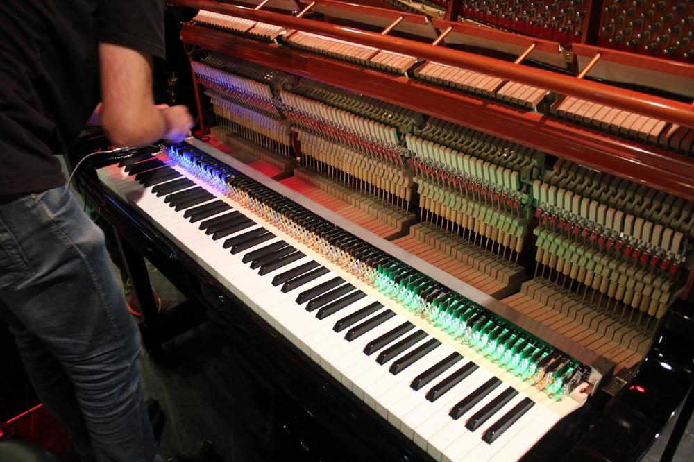 PRONAĐENO BLAGO: Pravo bogatstvo u zlatu ležalo je skriveno u jednom starom klaviru!