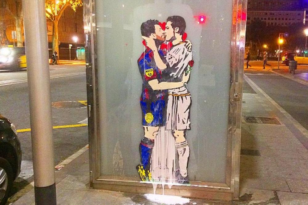 KONTROVERZNA SLIKA U CENTRU BARSELONE! Da li je ikada viđena bolja najava El Klasika? (FOTO)