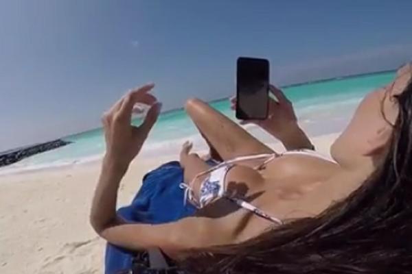 UCENA! Osvanule gole fotke uzavrele žene ruskog reprezentativca! Nije za maloletne! (FOTO 18+)