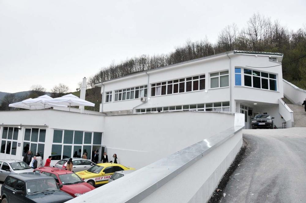 SELO U SRBIJI SA 300 LJUDI DOBILO AKREDITOVANI FAKULTET! Saznajte sve o prosvetnom čudu u Bajevici!