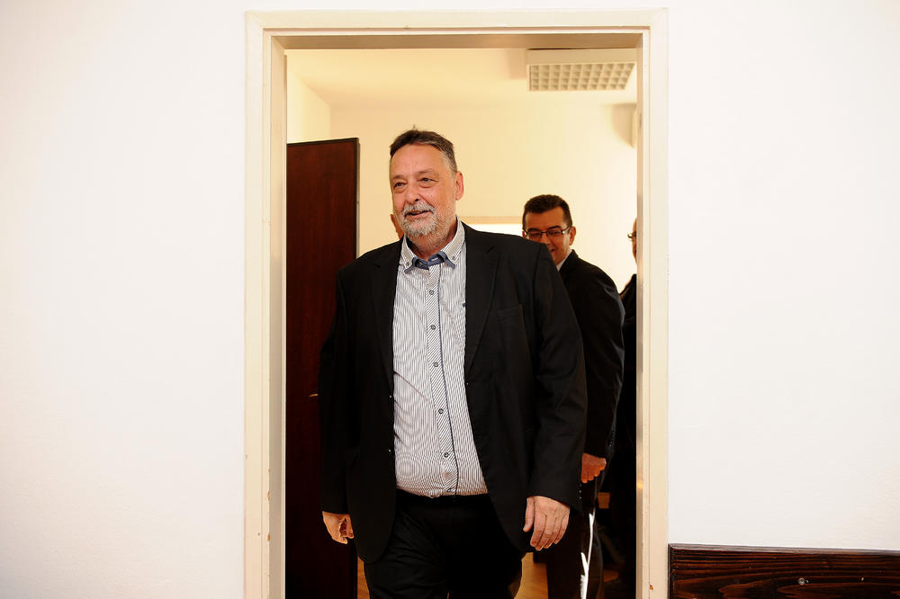 POBEDIO JE VUČIĆA U ZAJEČARU, ALI SAD BI SARADNJU S NJIM! Na društvenim mrežama svi ga napadaju zbog toga!