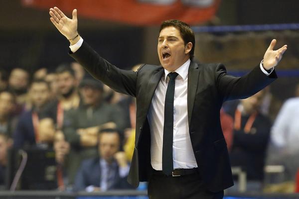 TOTALNO RASULO U PANATINAIKOSU! Gazda ih poslao na autobus, ali su tri igrača odbila!