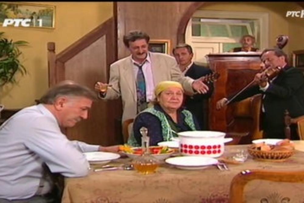 POSLE 25 GODINA KONAČNO DA VIDIMO I TO ČUDO! Pojavila se  dugo skrivana IZBAČENA SCENA  iz SREĆNIH LJUDI! (VIDEO)